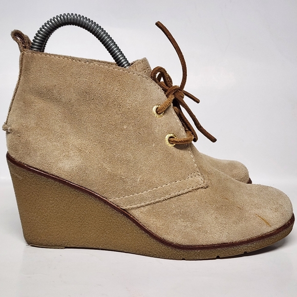 Sperry wedges. Size 6 - Picture 3 of 9